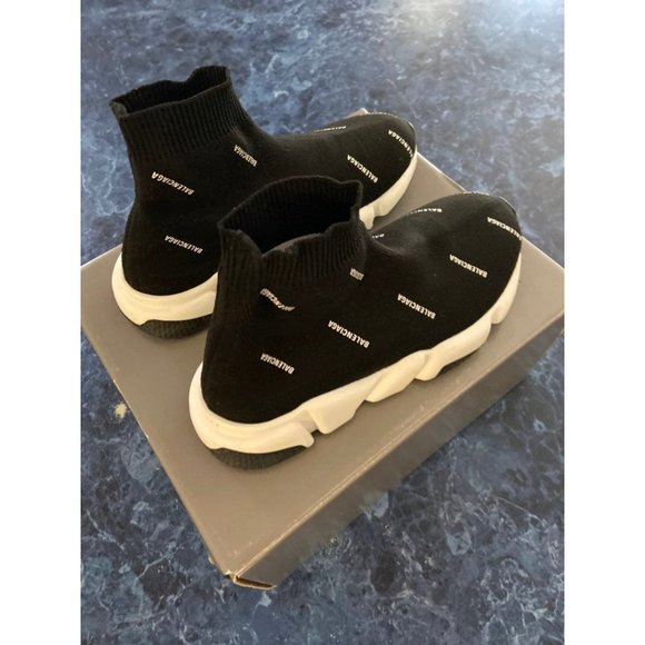 Balenciaga All Over Logo Sock Sneakers Kids EU 29-30/US 12-12.5 - Picture 4 of 10